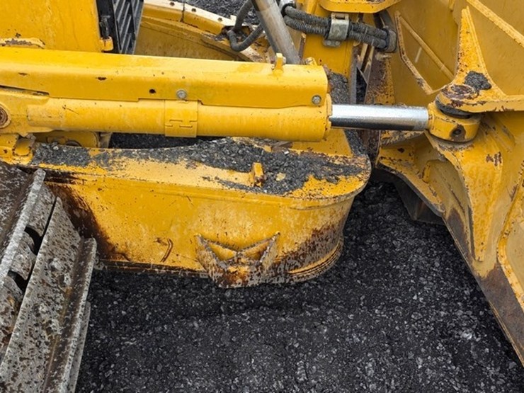 2012-caterpillar-d6t-xl-image-50