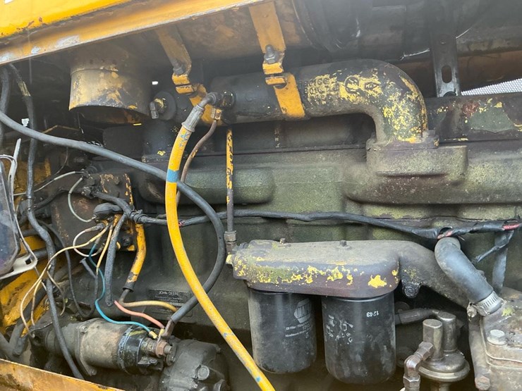 1989-john-deere-640d-image-14