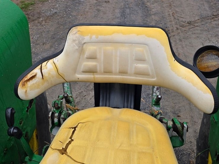 john-deere-2630-image-38