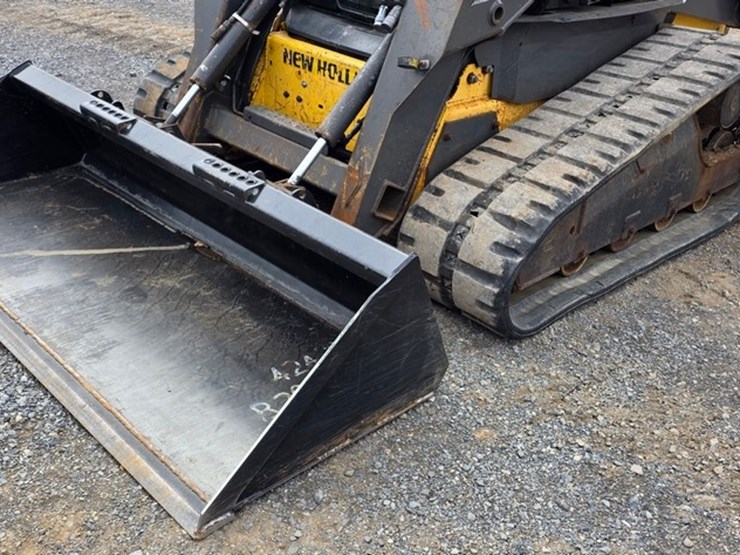 2008-new-holland-c185-image-34