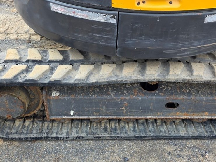 2008-volvo-ecr88-image-19