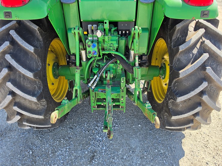 2009-john-deere-6330-image-13