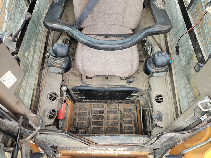 2015-case-tr270-image-9