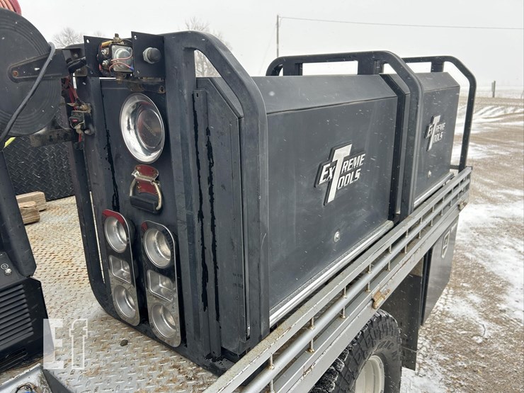 2016-ford-f350-xlt-image-23