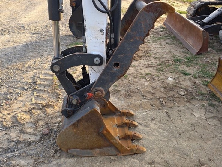 2019-bobcat-e55-image-8