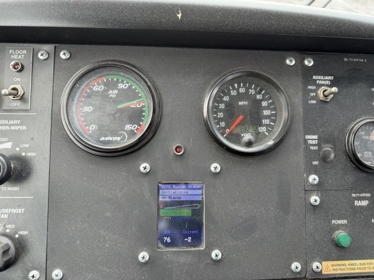 2012-gillig-40'-electric-transit-bus-image-28