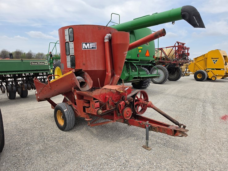massey-ferguson-15-image-1