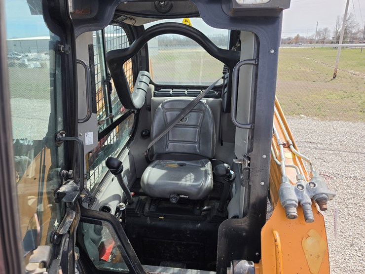 2017-case-sr175-image-7