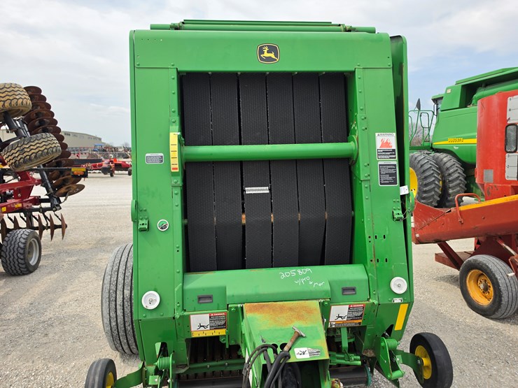 2015-john-deere-469-image-3