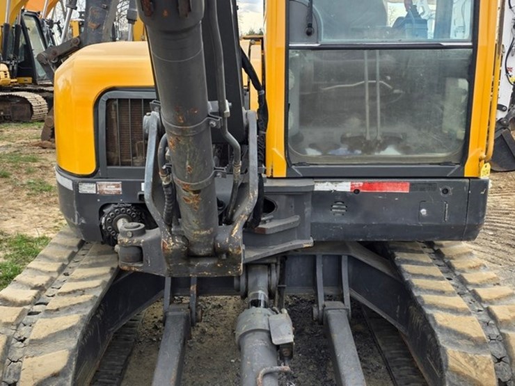 2008-volvo-ecr88-image-42