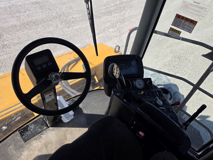 2005-challenger-sp185b-image-12