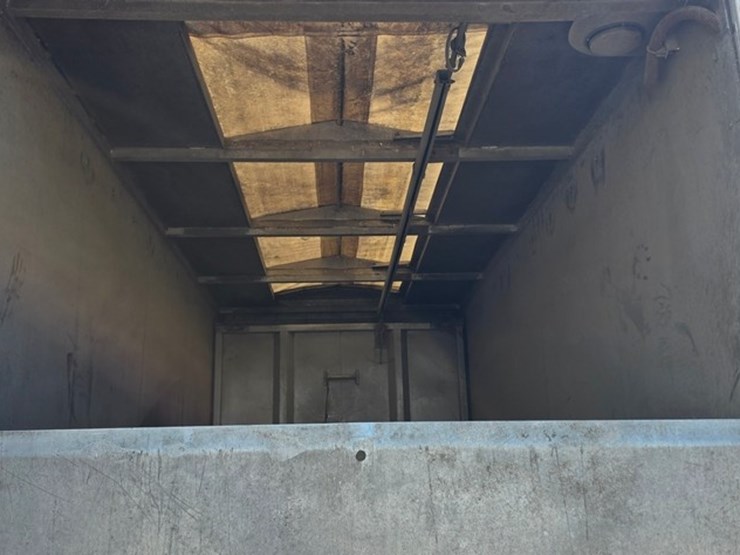 1991-ford-l9000-image-42