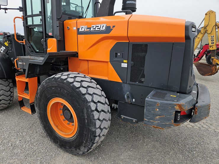 2023-develon-dl220-7-image-16