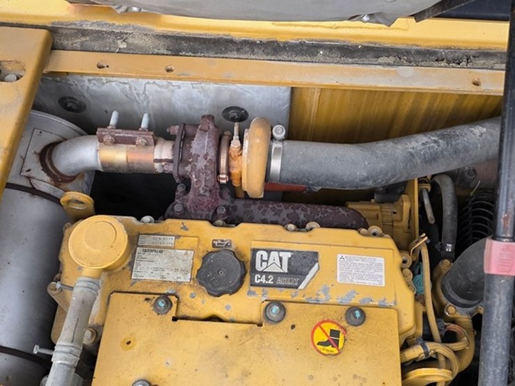 2010-caterpillar-312d-image-58