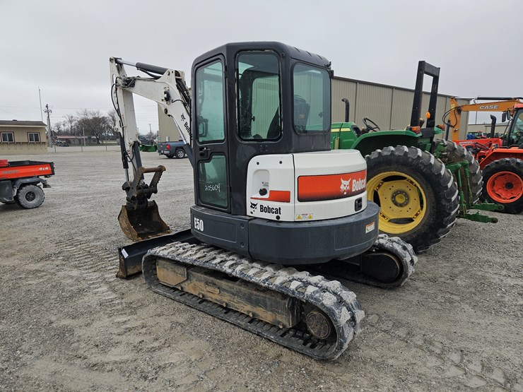 2013-bobcat-e50-image-15