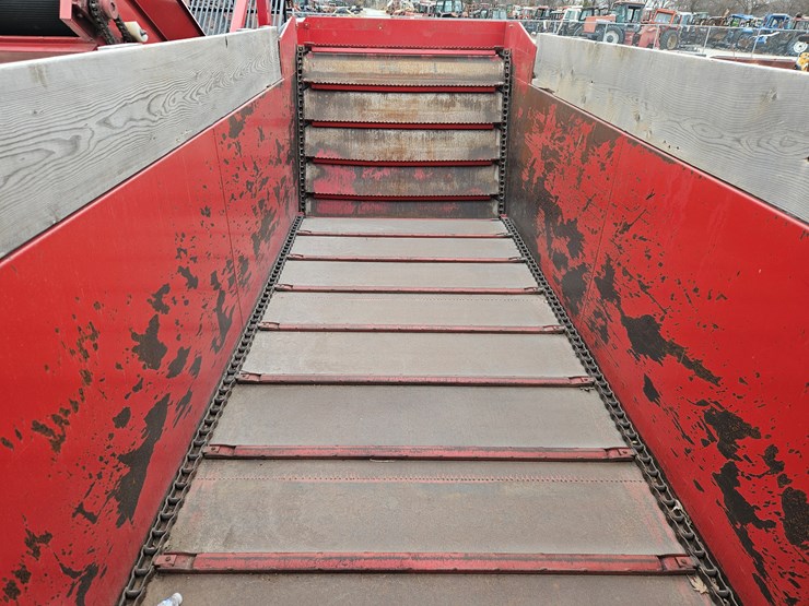 2005-kelly-ryan-5x14-image-8