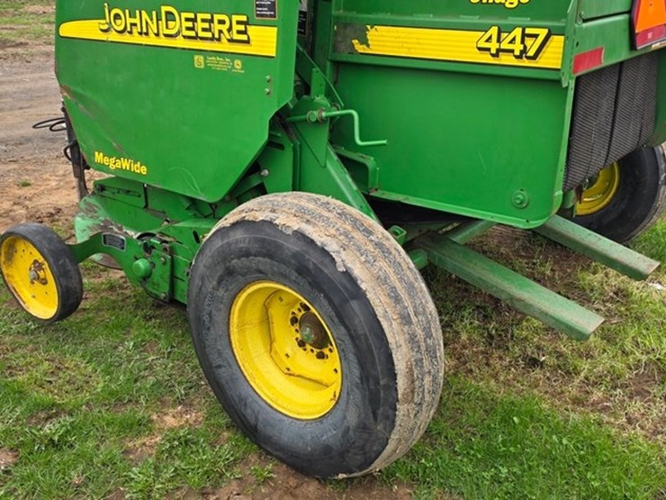 john-deere-447-image-9