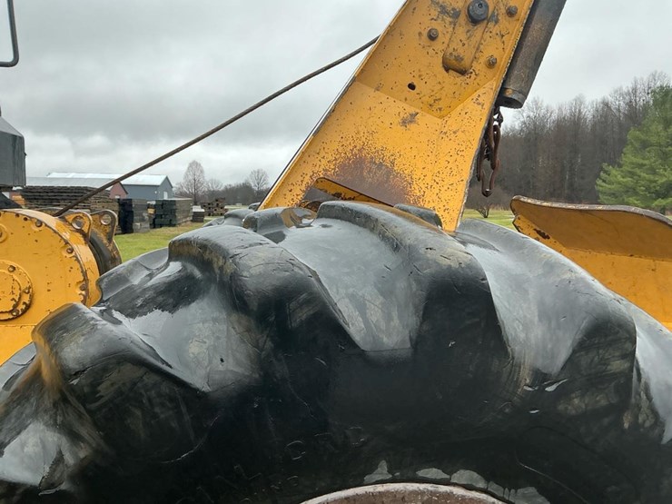 2012-deere-648-image-59