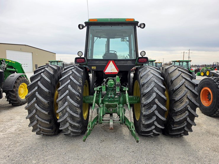 1988-john-deere-4650-image-12