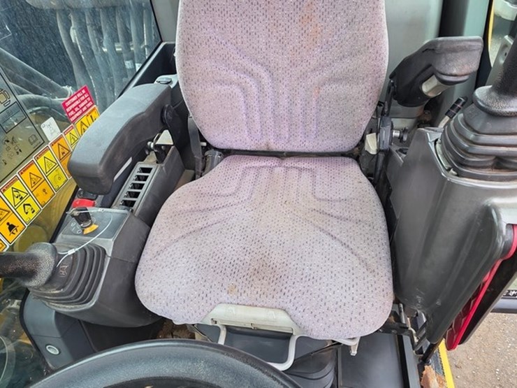 2018-caterpillar-m322f-image-69