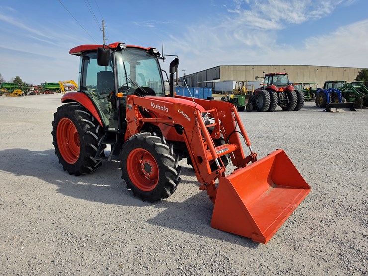 2022-kubota-m7060-image-25