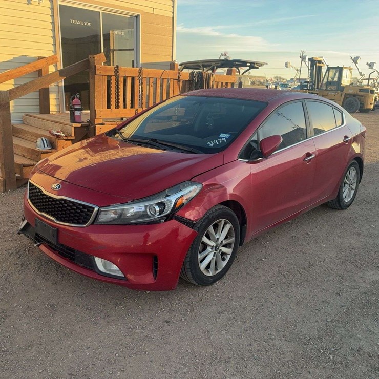2017 Kia Forte LX / S Sedan 4D