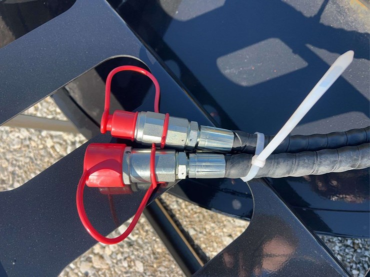 mower-king-ssrc-brush-cutter,-serial-number-ssrc26011204c-image-4