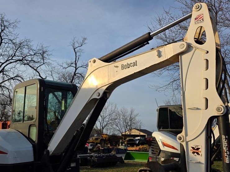 2019-bobcat-e55-image-47