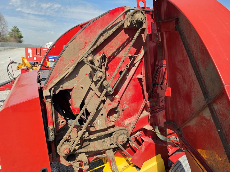 2014-new-holland-450-image-7