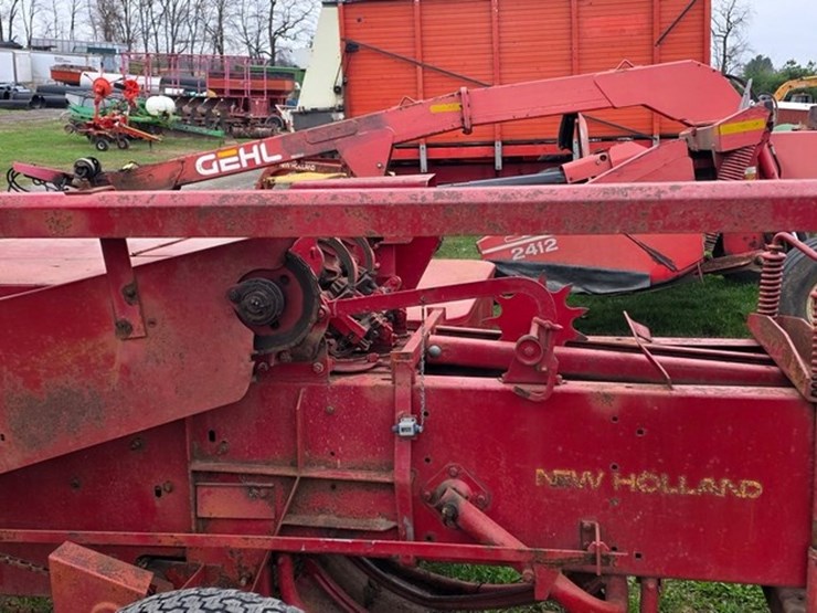 new-holland-273-image-22