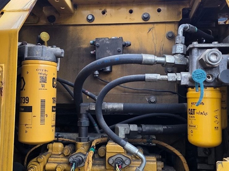 2010-caterpillar-312d-image-54