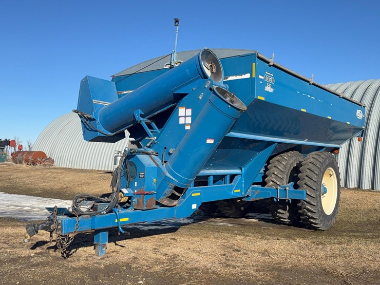 2008-kinze-1050-image-1