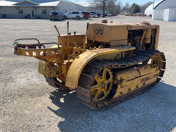 caterpillar-r2-image-5