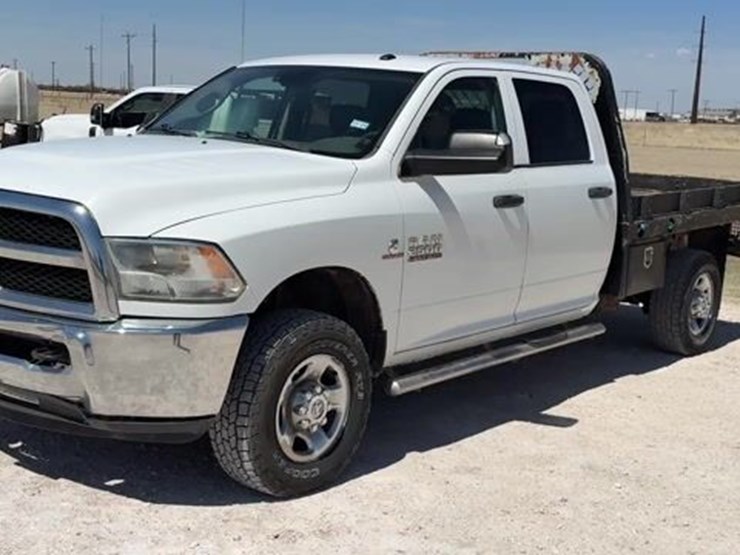2014-ram-2500-tradesman-image-27