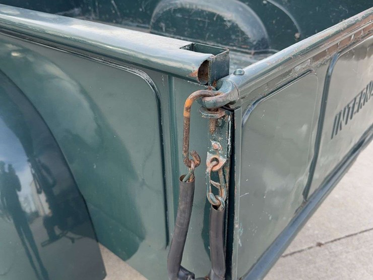 1951-international-l-112-image-53