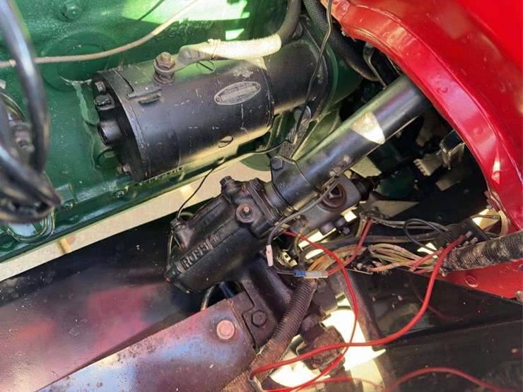 1937-international-d2-panel-truck-image-65