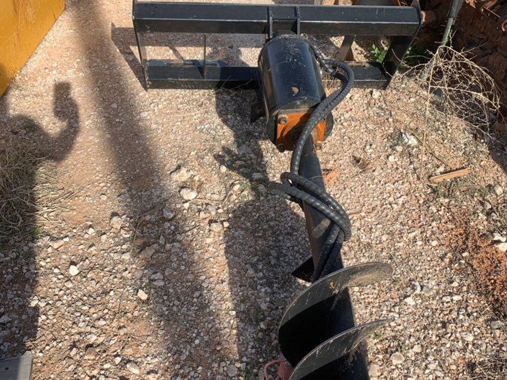 skid-steer-auger-w/-12”-auger-bit-image-2