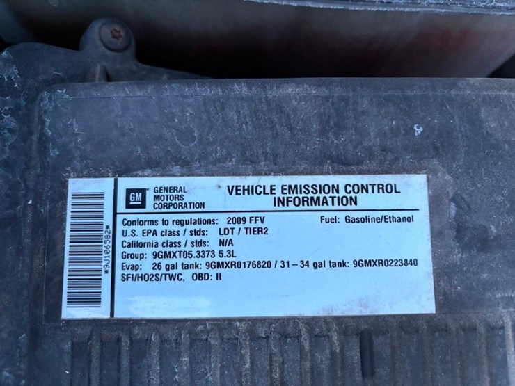 2009-chevrolet-suburban-image-41