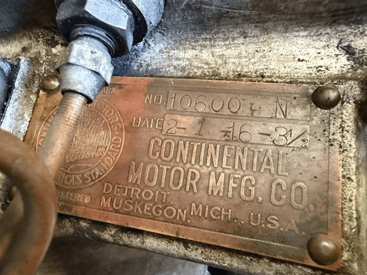 1920-traffic-truck-image-22