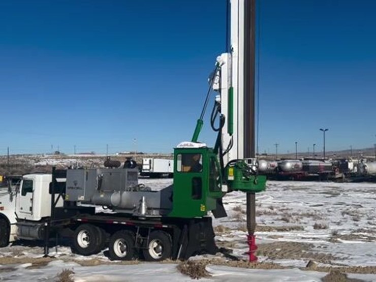 2024-kenworth-t800-image-1