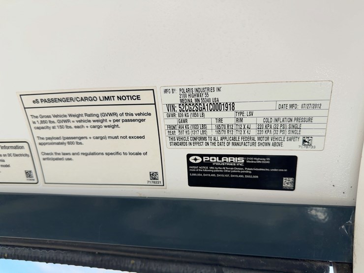 2012-gem-electric-vehicle-image-14