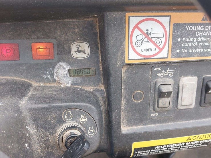 john-deere-850-d-gator-image-17