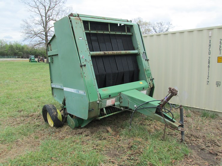 john-deere-530-image-2