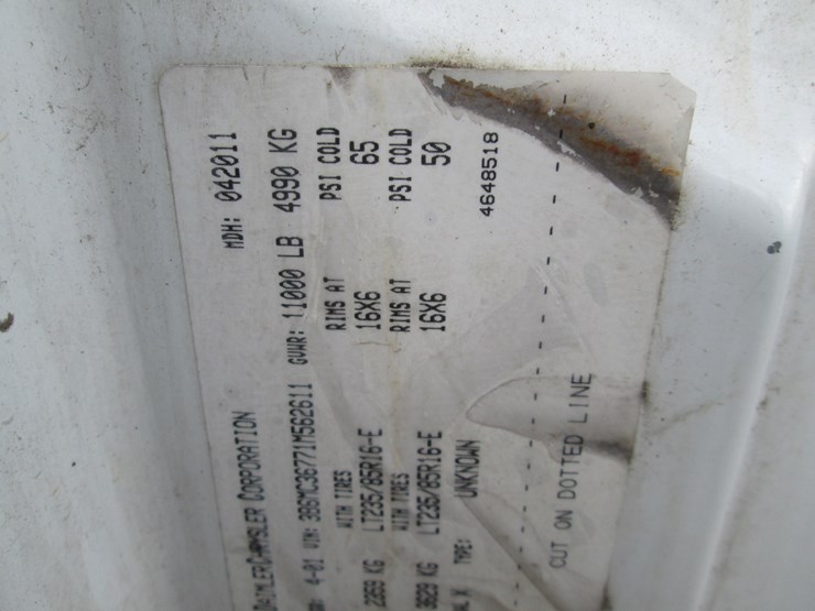 2001-dodge-ram-3500-image-41