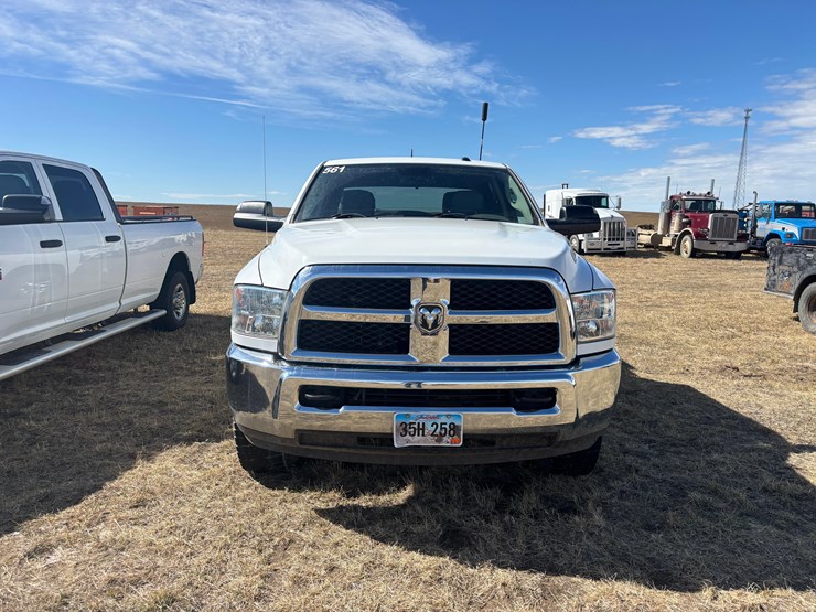 2015-dodge-2500-image-6