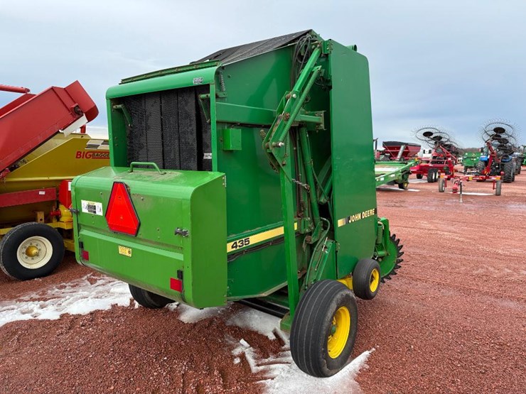 john-deere-435-image-4