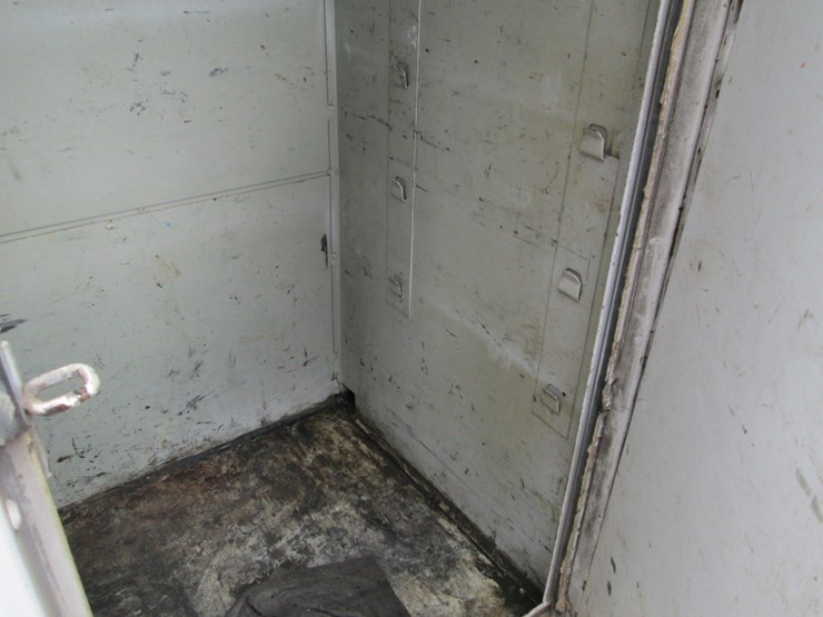 2001-dodge-ram-3500-image-19