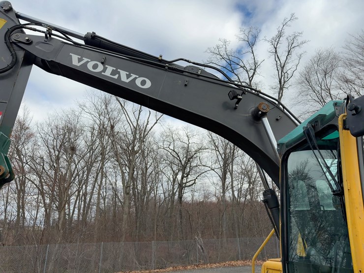 2006-volvo-ec140b-lc-image-15