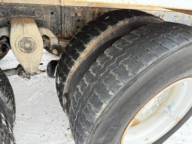 2003-sterling-acterra-image-16