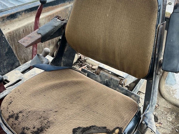 allis-chalmers-7080-image-5